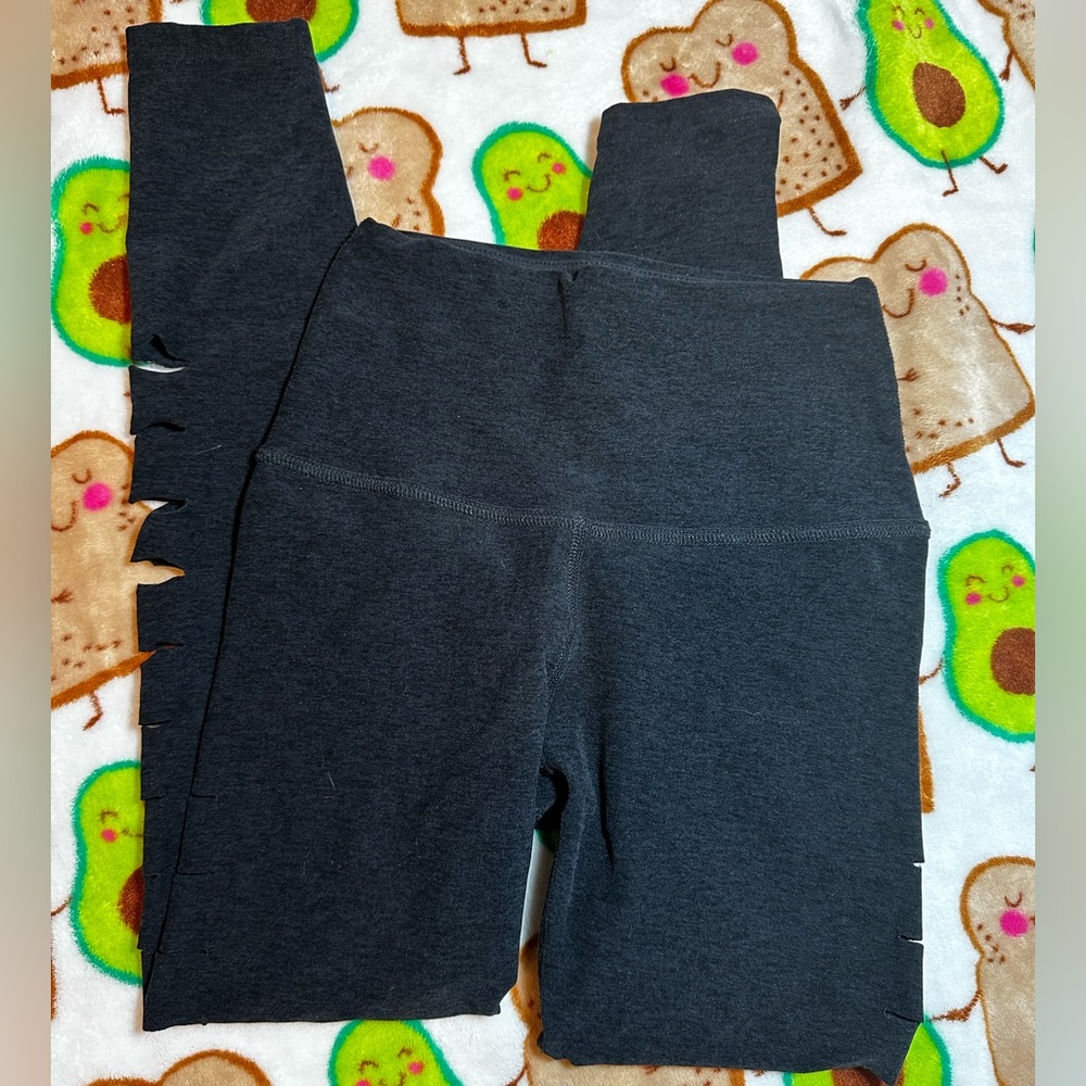 Beyond yoga XS leggings